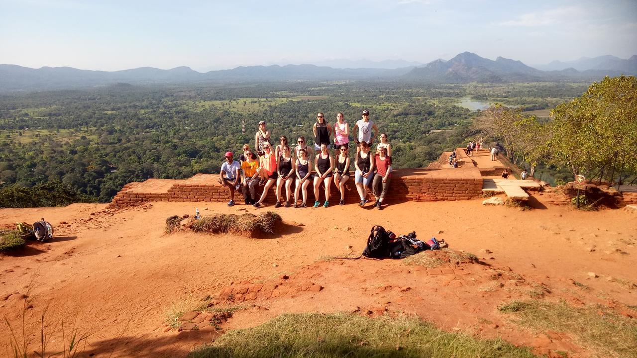 Sigiri Sara Home Stay Nice Village Sigiriya Exterior foto